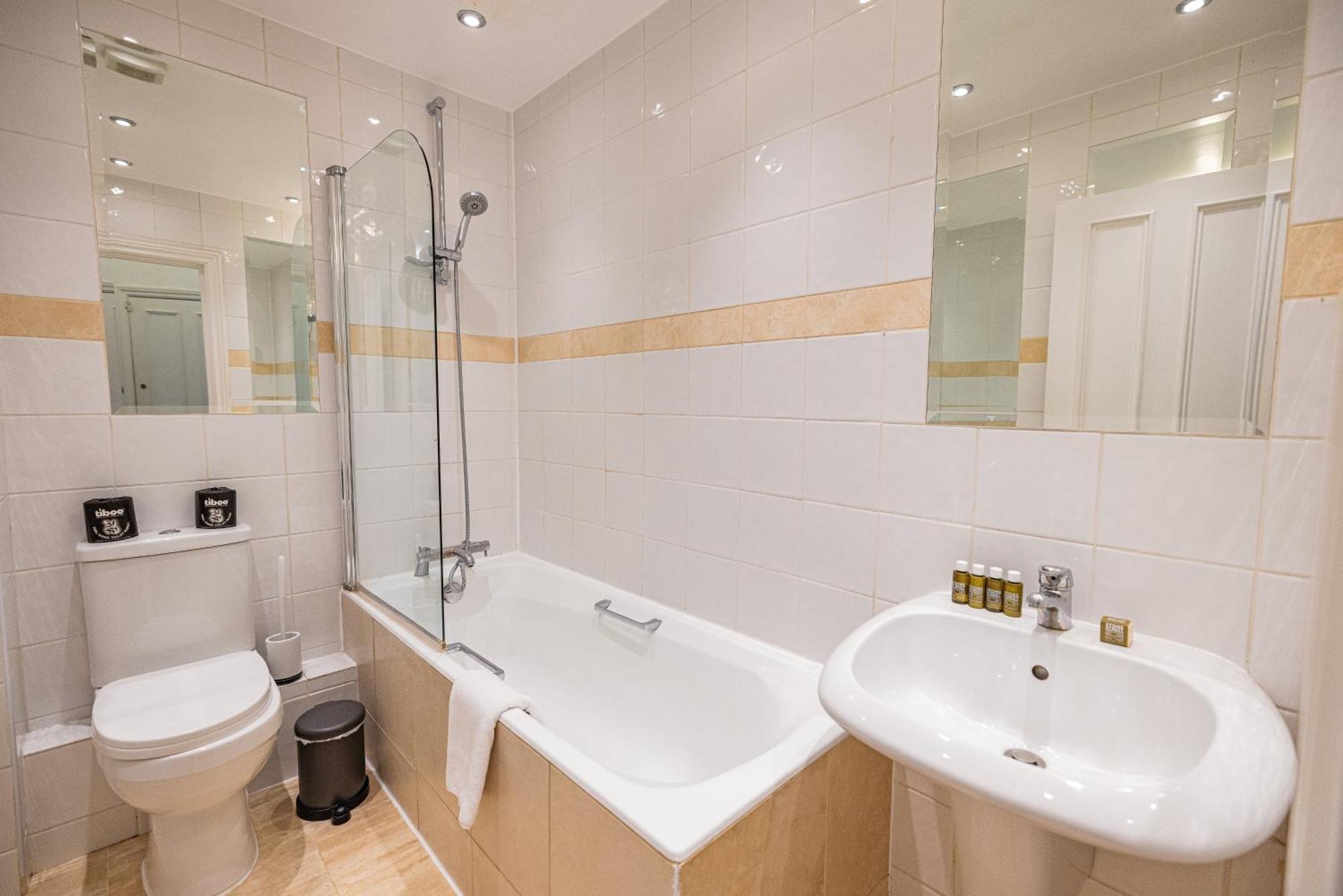 Gorgeous 3 B Edroom Home In Little Venice ロンドン エクステリア 写真