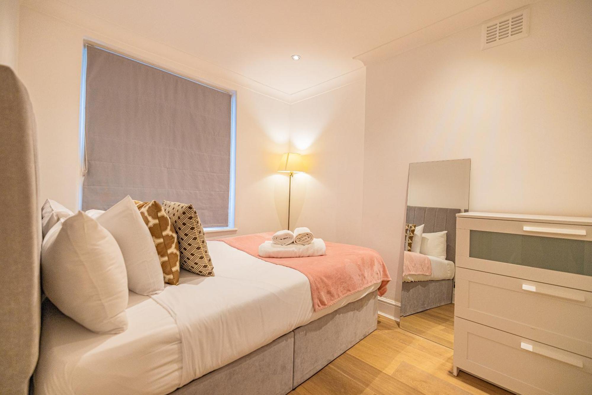 Gorgeous 3 B Edroom Home In Little Venice ロンドン エクステリア 写真
